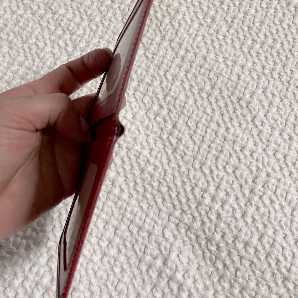 Louis Vuitton Epi Red Card Holder - Picture 6 of 8